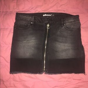 Dollhouse Denim zipper mini 🔥🔥